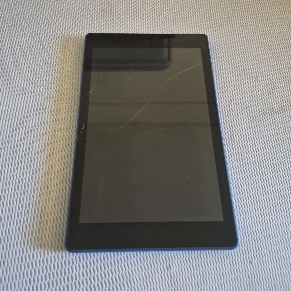 Amazon Fire HD 8 Tablet (8th Gen) 11GB Wi-Fi Blue – Fully Functional